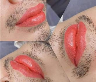 Khử thâm môi cho nam giới đẹp