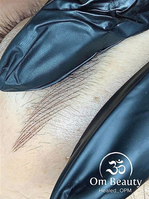 sợi điêu khắc chân mày microblading khi làm đúng sợi điêu khắc chân mày microblading khi làm đúng
