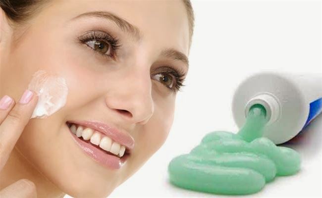 Trị mụn bọc bằng kem đánh răng 2