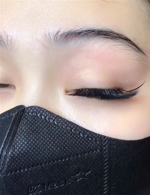 dáng mi nối eye liner khó nhắn nhất hiện nay dáng mi nối eye liner khó nhắn nhất hiện nay