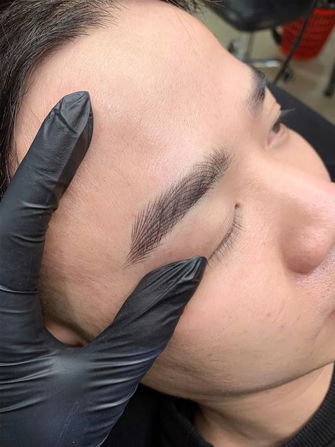 hairstrock kỹ thuật tạo sợi chân mày bay bổng và mềm mại Tít Mi BeautY